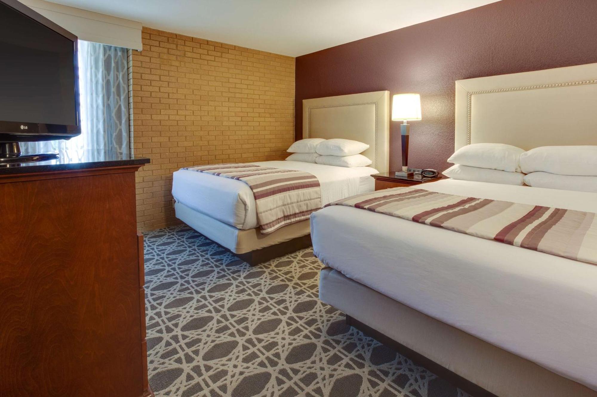 Drury Inn & Suites Louisville East Zewnętrze zdjęcie