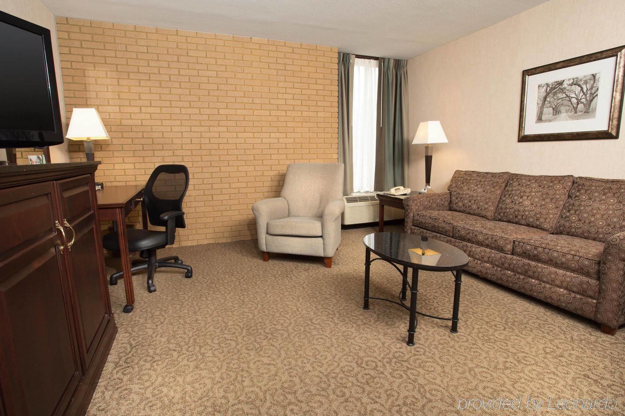 Drury Inn & Suites Louisville East Pokój zdjęcie